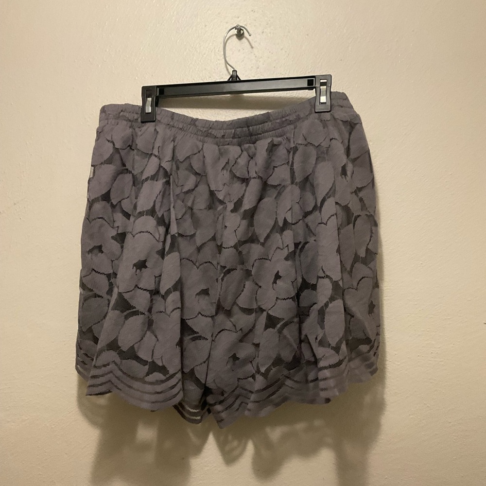 Women shorts, Torrid Festive shorts, lace goth shorts, date, night outfit